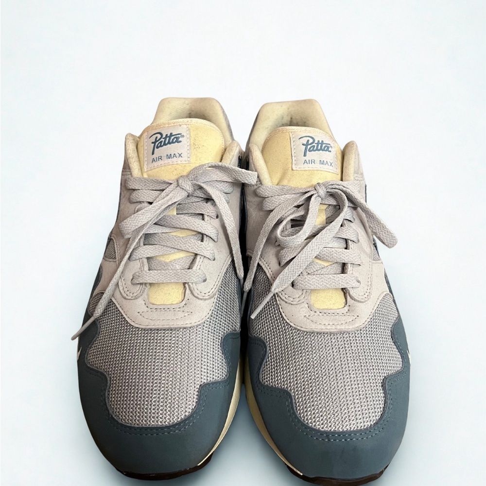 Patta Air Max Gray and Cream Sneakers